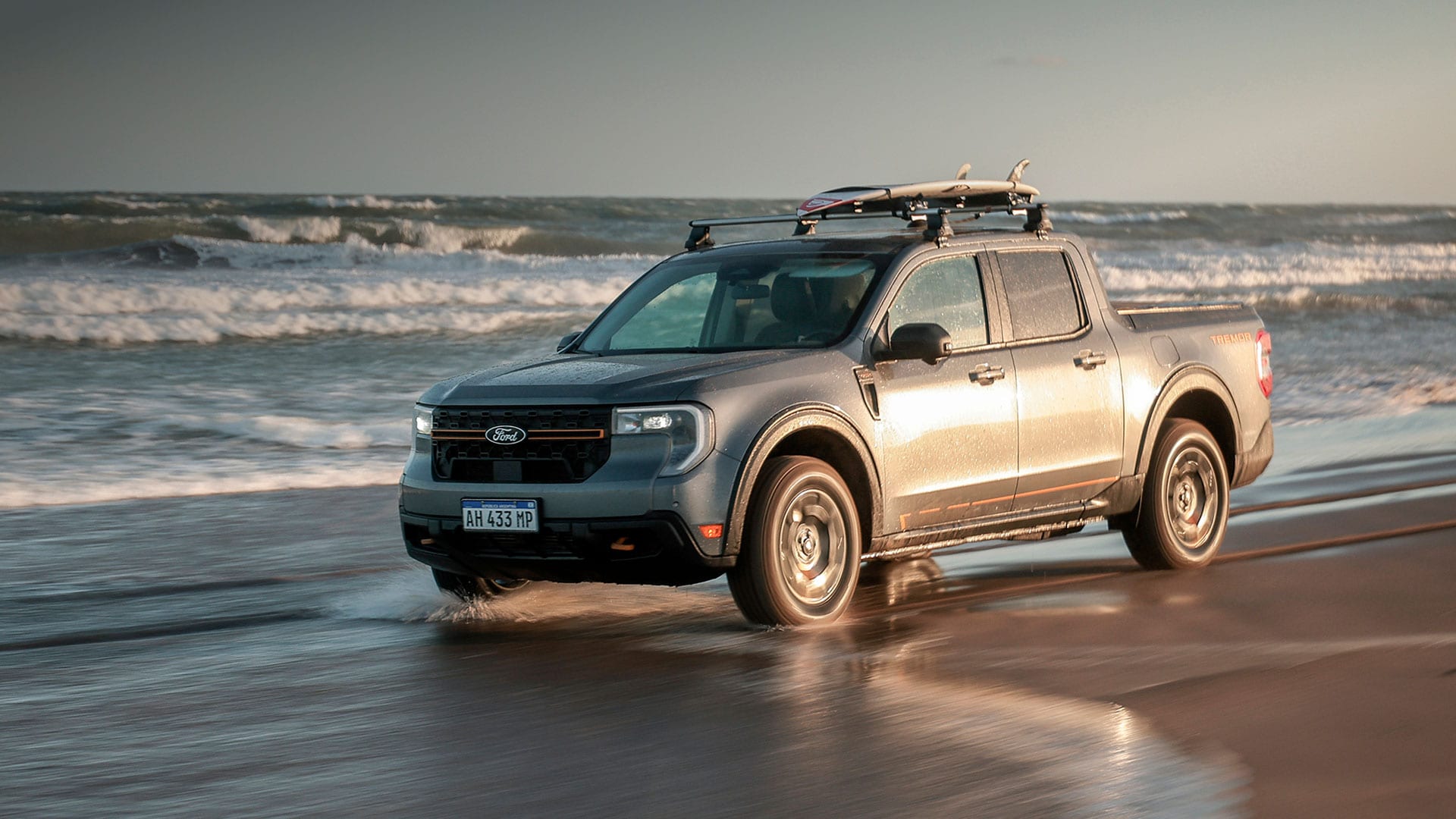 Ford Maverick en sus tres versiones: XLT, Lariat Híbrida y Tremor