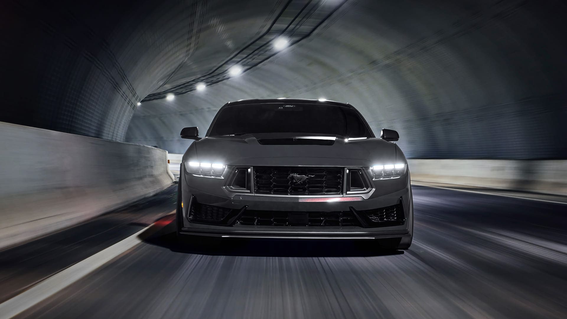 Ford Mustang Dark Horse