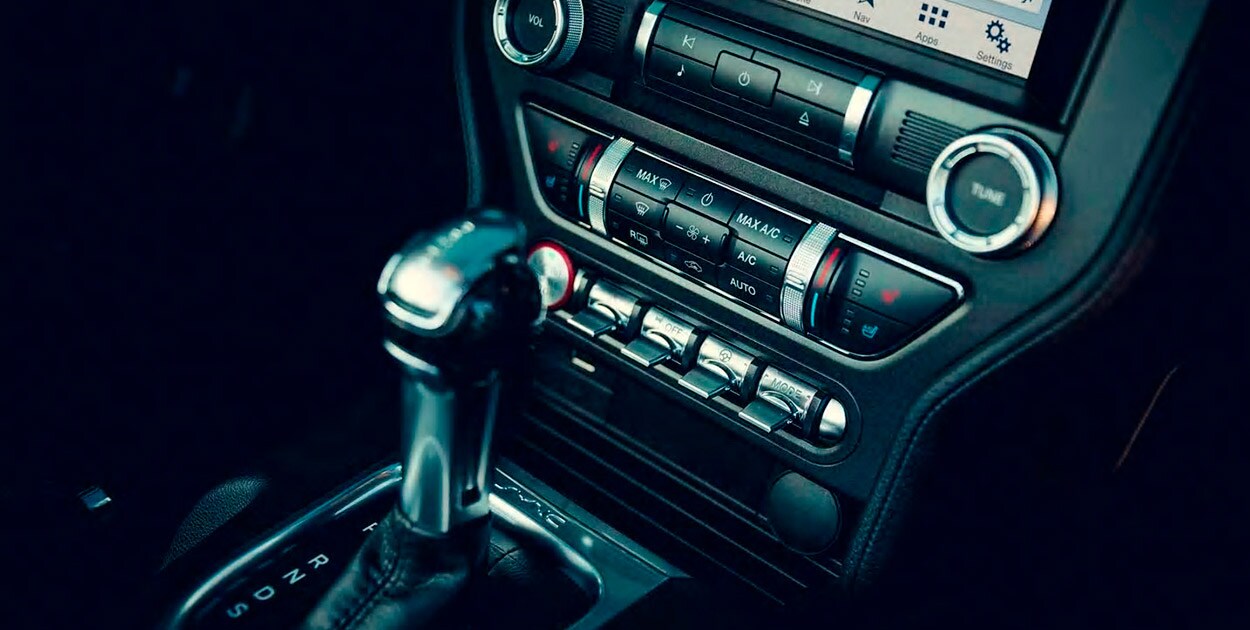 Palanca de cambios automática Ford Mustang
