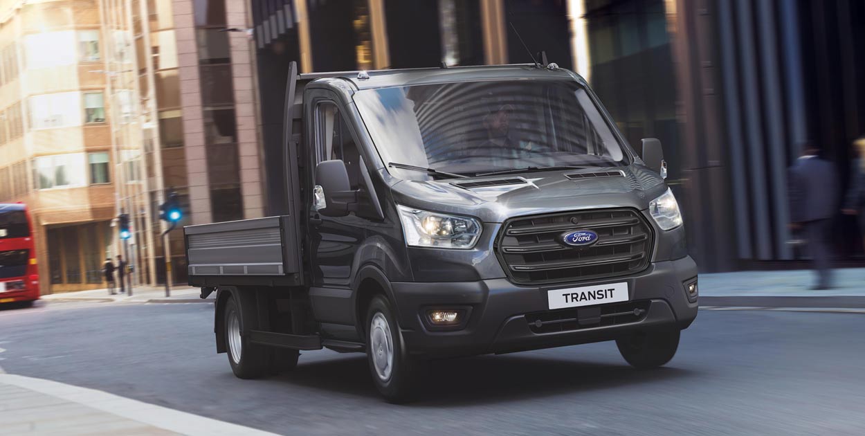 Ford Transit Chasis, Faros delanteros - Compartí la imagen, Descargá la imagen.