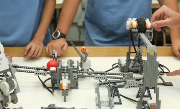 ESCUELA TÉCNICA HENRY FORD