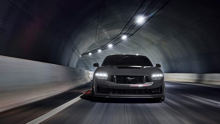 Mustang Dark Horse equipado con lo mejor en seguridad