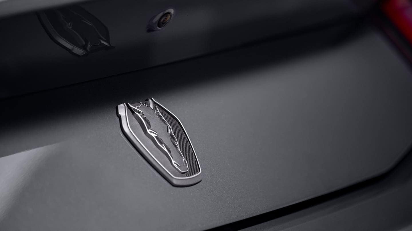 Nuevo Mustang Dark Horse