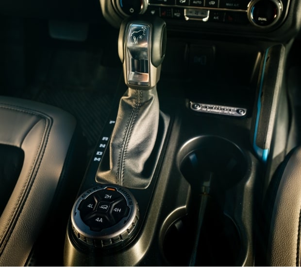 Nueva Bronco Wildtrak con transmisión automática