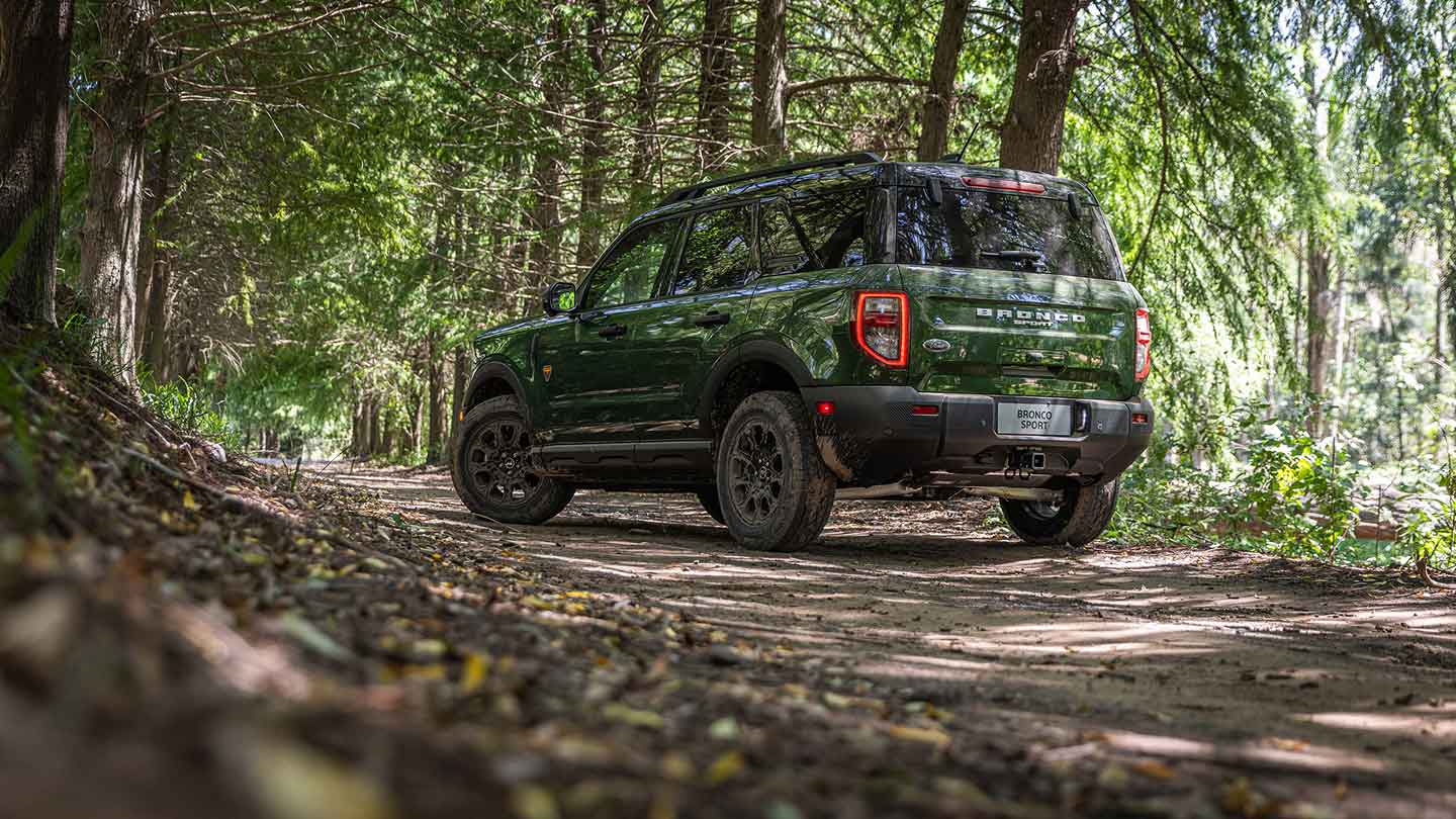 Nueva Ford Bronco Sport en el bosque