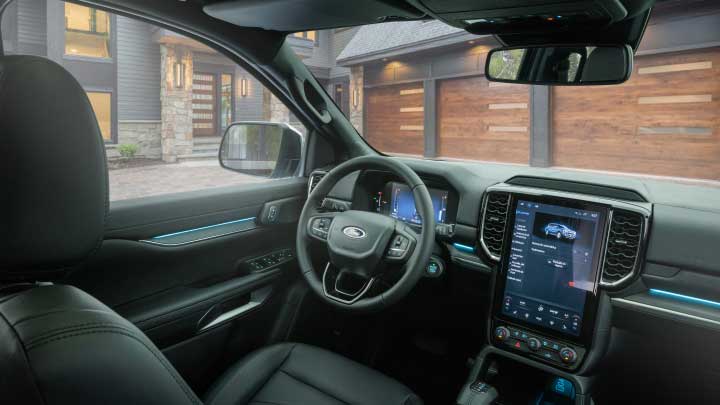 Interior de la Ford Everest equipado con la mejor tecnología