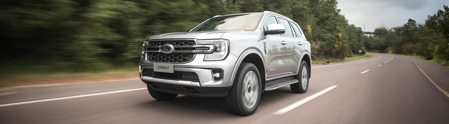 Ford Everest en la ruta