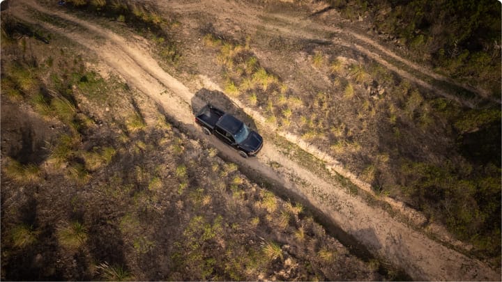 Nueva camioneta F-150 Tremor en camino Off-Road