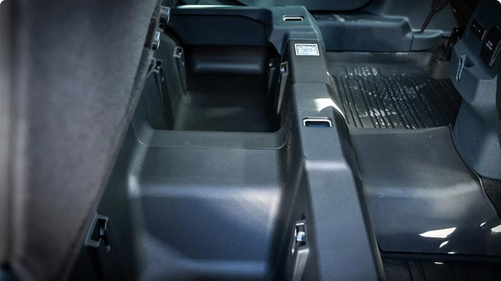 Diseño Interior Funcional de Ford Maverick