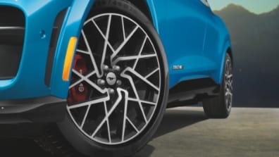 Cubiertas Mustang Mach-E