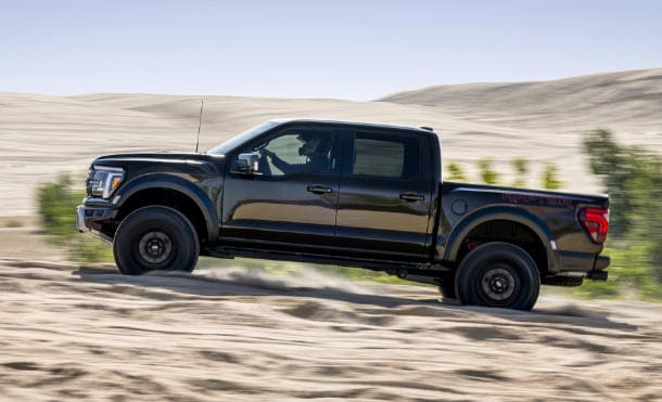 Además, la nueva F-150 Raptor cuenta con:
