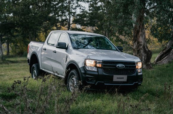 Ranger XL 4x4 en el campo
