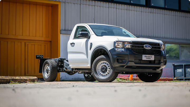 Ford Ranger Chasis 4x4: Vista lateral