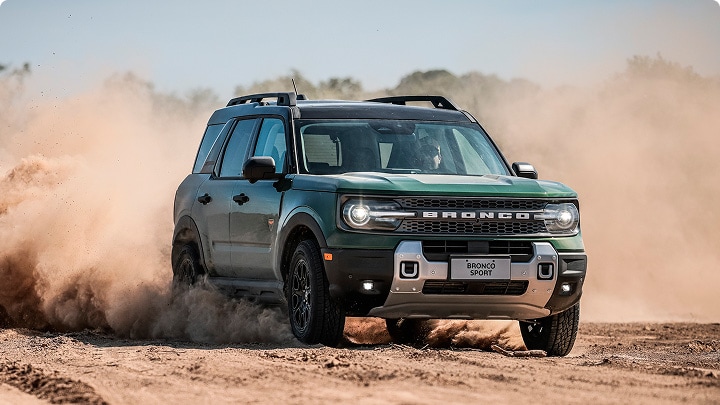 Ford Bronco Sport sobre arena