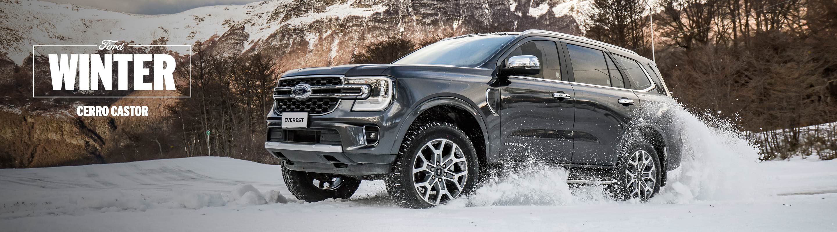 SUV Everest Titanium en Cerro Castor