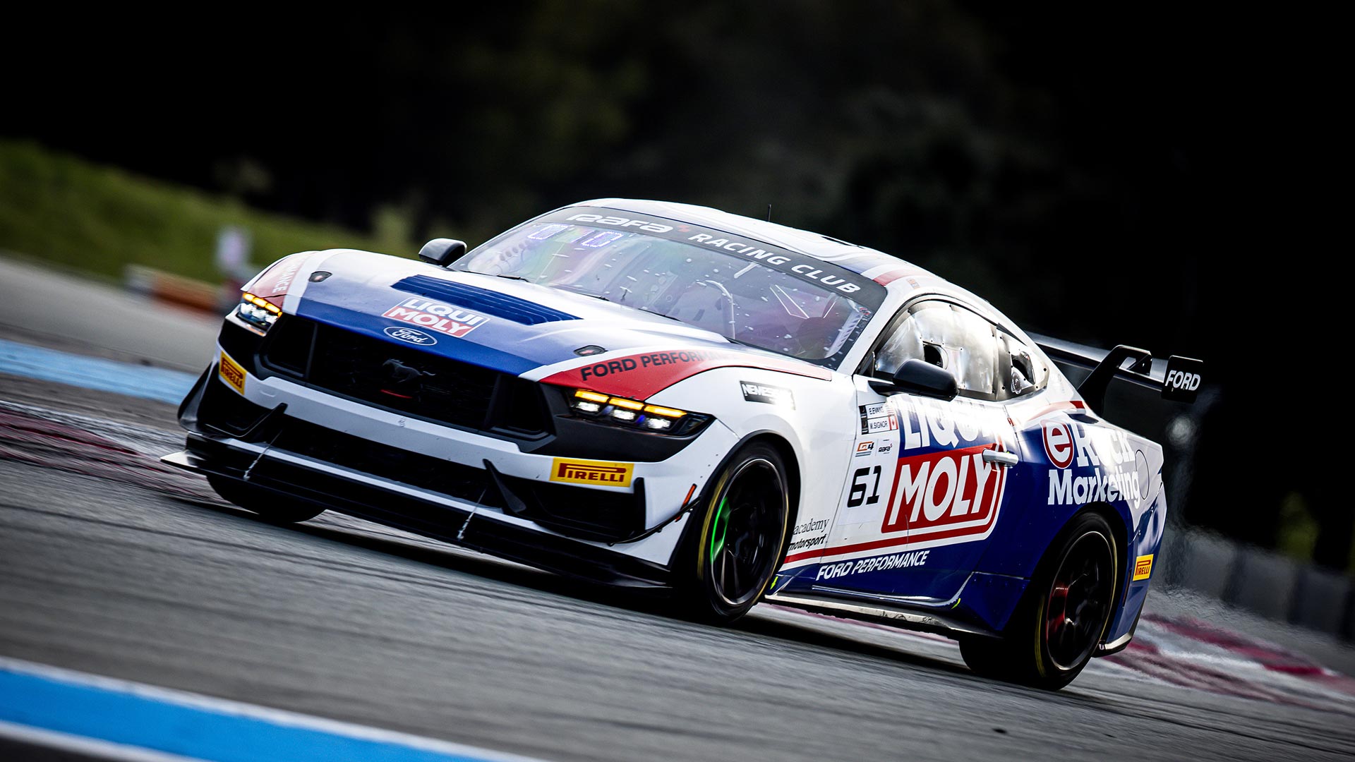 Mustang GT4