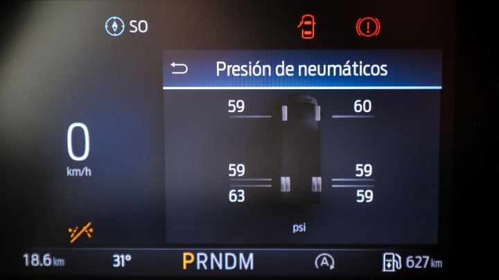 Transit Chasis con sistema de monitoreo de presión de neumáticos