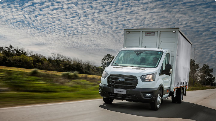 Transit Chasis con sensor para lluvia