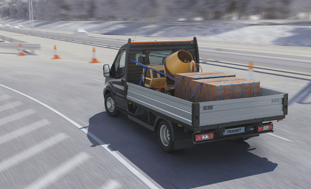 Explorar Ford Transit Chasis - Seguridad - Asistencia al Frenado de Emergencia (EBA).