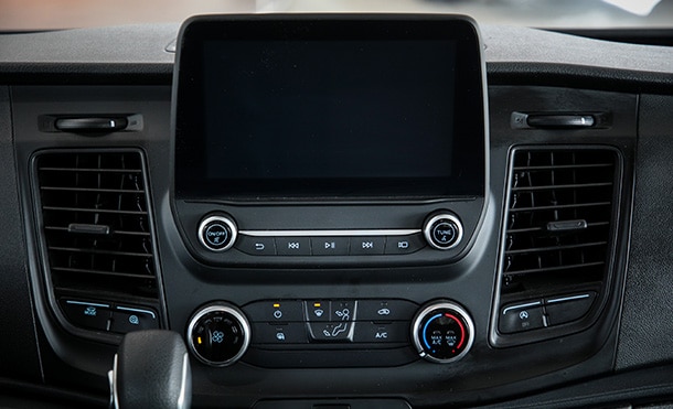 Explorar Ford Transit Chasis - Tecnología - Pantalla Multi-Función.