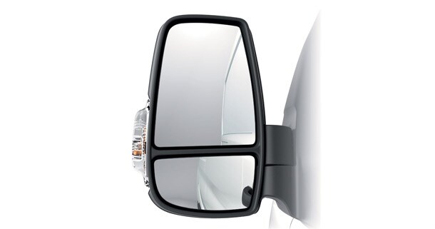 Obtené más visibilidad con los espejos de Transit Minibus