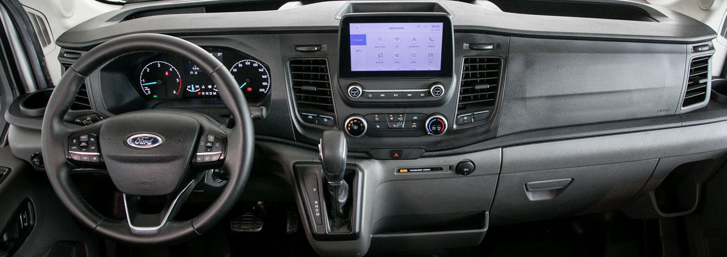 Descubrí toda la tecnología de Ford Transit Minibus