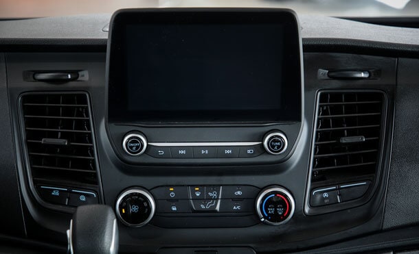 pantalla Multi-Función LCD táctil de 8”