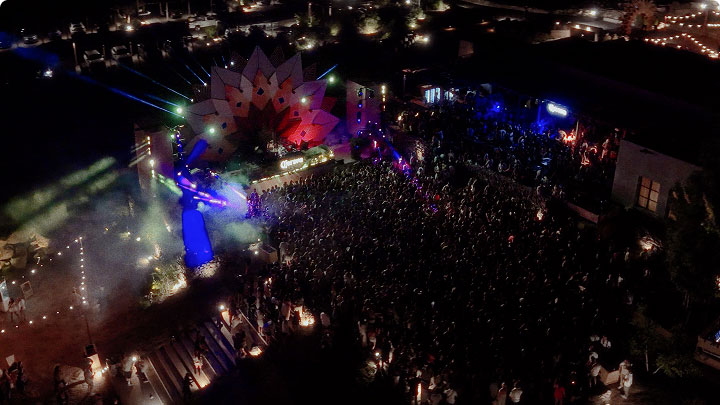 Ford Sunset x Corona